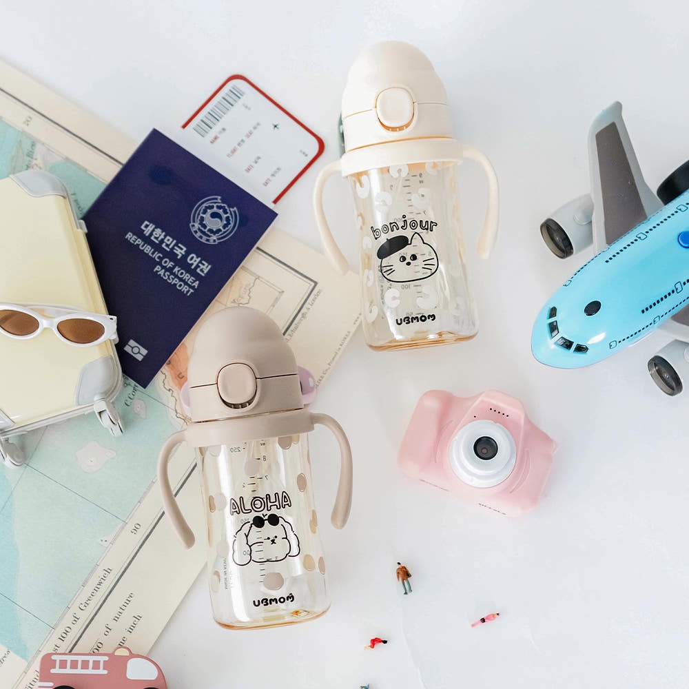 正韓UBMOM2025新款畫家貓咪、狗狗渡假風食物渣渣防回流水杯。台灣區認證經銷商。奶瓶、水杯任選4個贈透明防水提袋-細節圖3