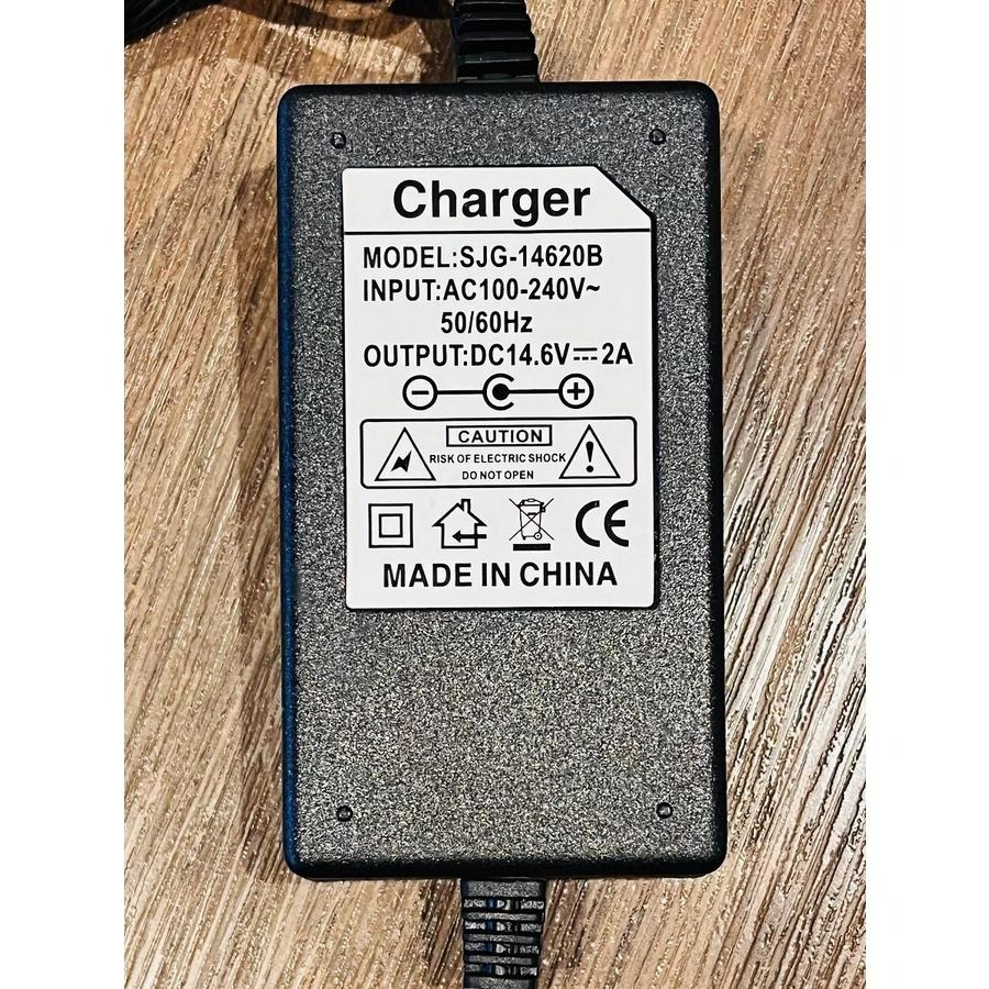 【LiCH】A009 14.6V 2A 四串鋰鐵電池充電器 插110V用 輸出DC5.5x2.1 小型鋰鐵電池車用充電器-細節圖3