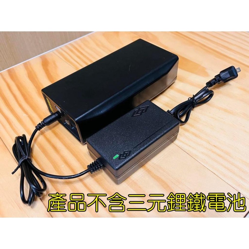 【LiCH】A009 14.6V 2A 四串鋰鐵電池充電器 插110V用 輸出DC5.5x2.1 小型鋰鐵電池車用充電器-細節圖4