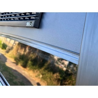 【LiCH】A177 客製雷切窗板+防雨百葉窗+三排風裝置 車泊排風用 可依不同車款製作 窗形完全吻合 免DIY裁切窗板-細節圖3