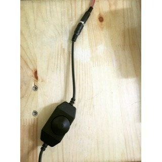 【LiCH】A055 手動旋鈕式LED調光器帶開關，12V 單色LED燈條 燈泡 無段亮度調光器-細節圖2