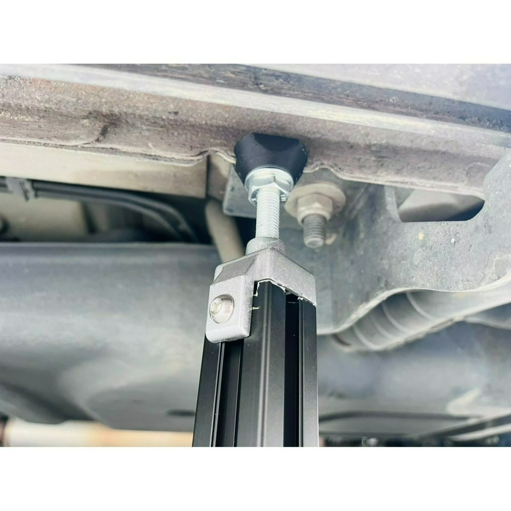 【LiCH】A195 免工具 手轉車身穩定器 防車震神器  車泊、車宿 防搖動 防晃動 汽車支撐架 固定架 防車震用-細節圖4