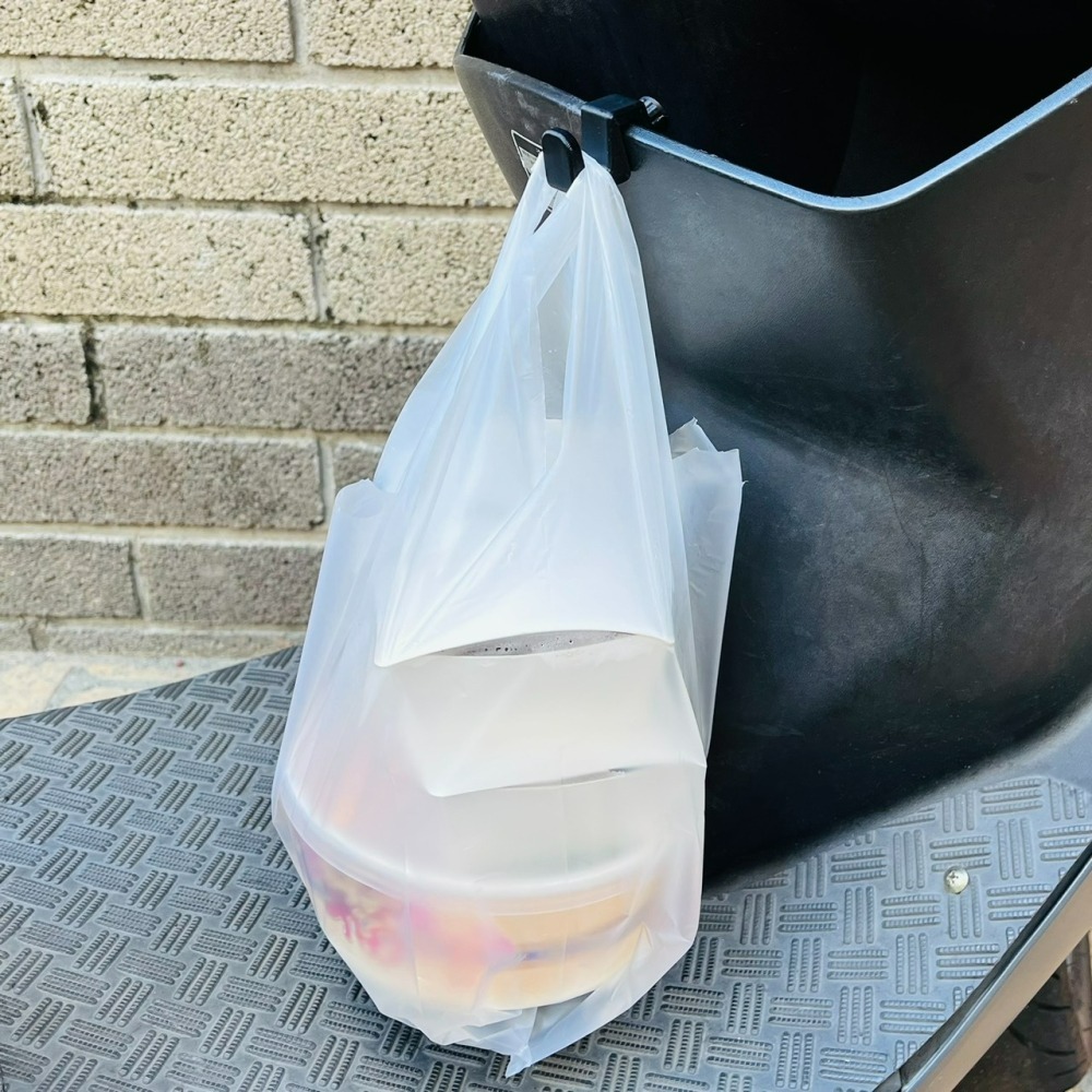 【LiCH】A212 摩托車前置物箱掛勾 手轉螺絲固定 可任意移動掛勾位置 安全帽、購物袋、便當盒、塑膠袋 掛勾、吊掛-細節圖6