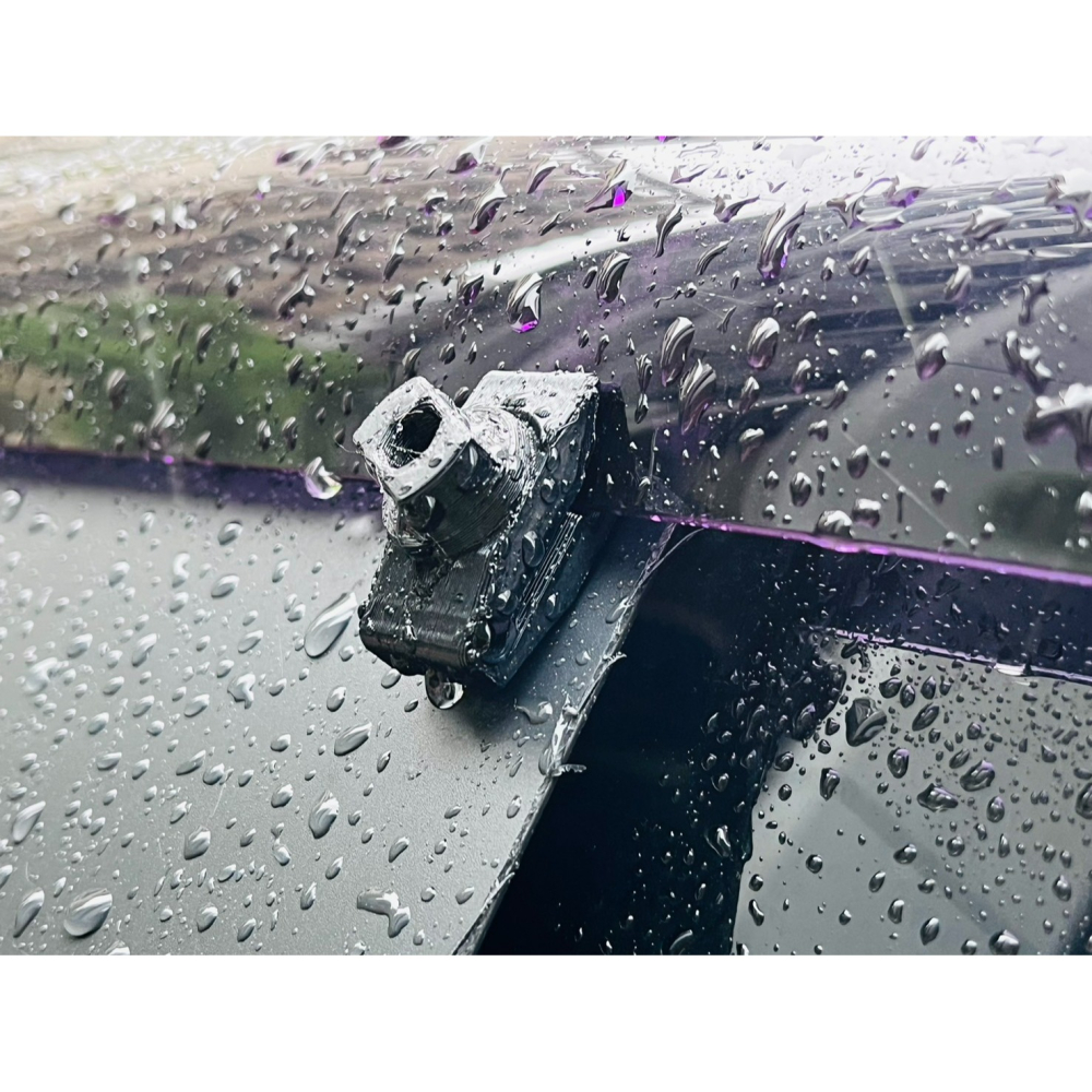 【LiCH】A202 晴雨窗伸延夾+PP窗板 車泊排風扇擋雨板 需簡單DIY裁切PP窗板 原晴雨窗隨夾即用 晴雨窗延伸用-細節圖4