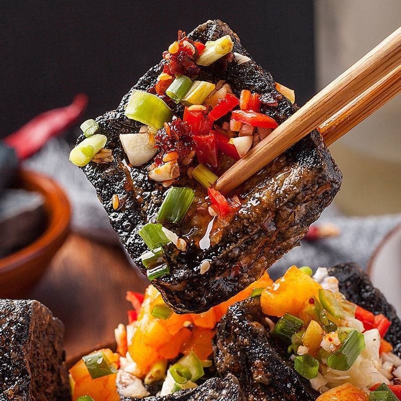 【台灣24H秒發】長沙臭豆腐 臭豆腐 豆腐 蒜味豆腐 即食 下酒菜 香辣 蒜蓉 大陸零食 零嘴 台中現貨 快速出貨-細節圖11