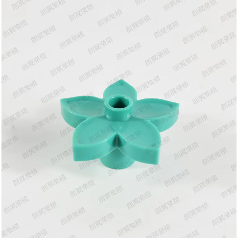 2朵粉青色五角小花