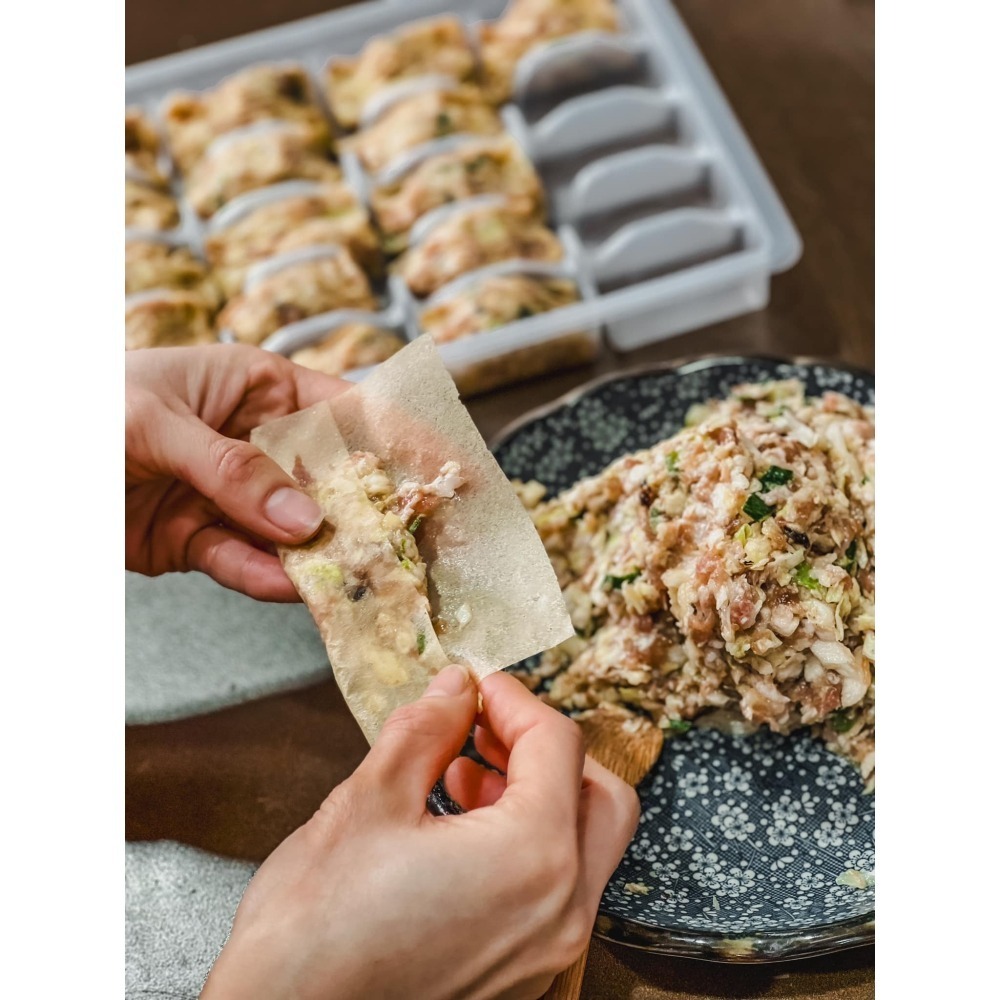 老豫仔餃子館-千張高麗菜鮮肉水餃(20顆/盒)-細節圖2