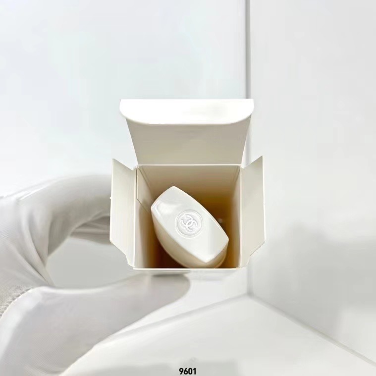 香奈兒美白uv防曬隔離霜30ml-細節圖4