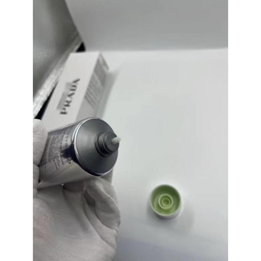 普拉達主動洗面奶125ml-細節圖8