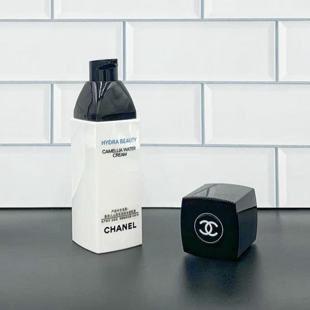 香奈兒山茶花潤澤水感乳液30ml！-細節圖9