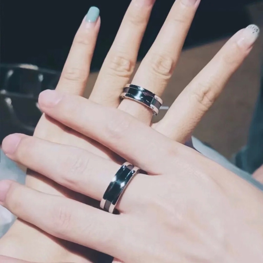 專櫃包裝BVLGAR 寶格麗慈善小紅人陶瓷戒指（精工版）-細節圖9