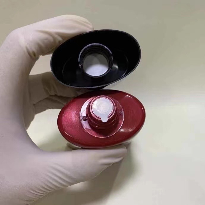 YSL新版藏金紅色洗面乳150ml-細節圖7