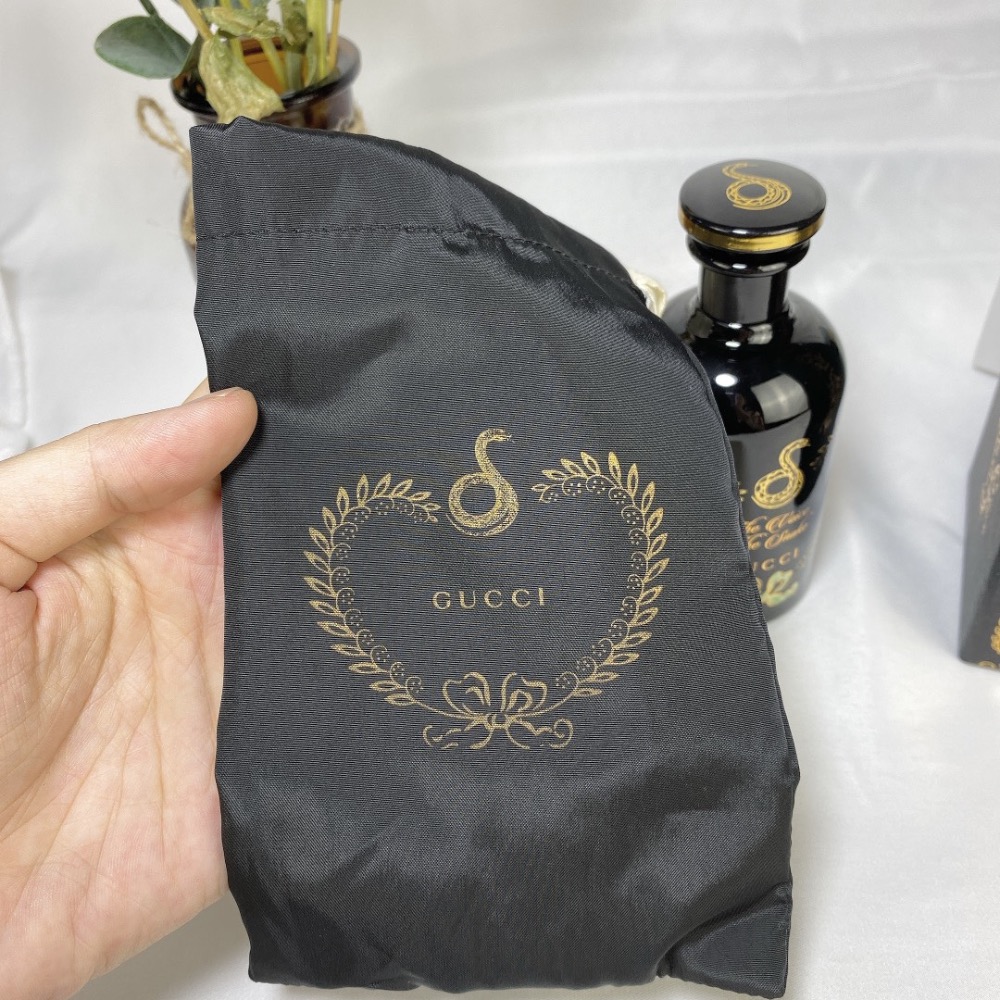 Gucci 古馳陶瓷煉金術士花園黑瓶蛇之響 “The Voice of the Snake蛇之謎”香水100ml-細節圖5