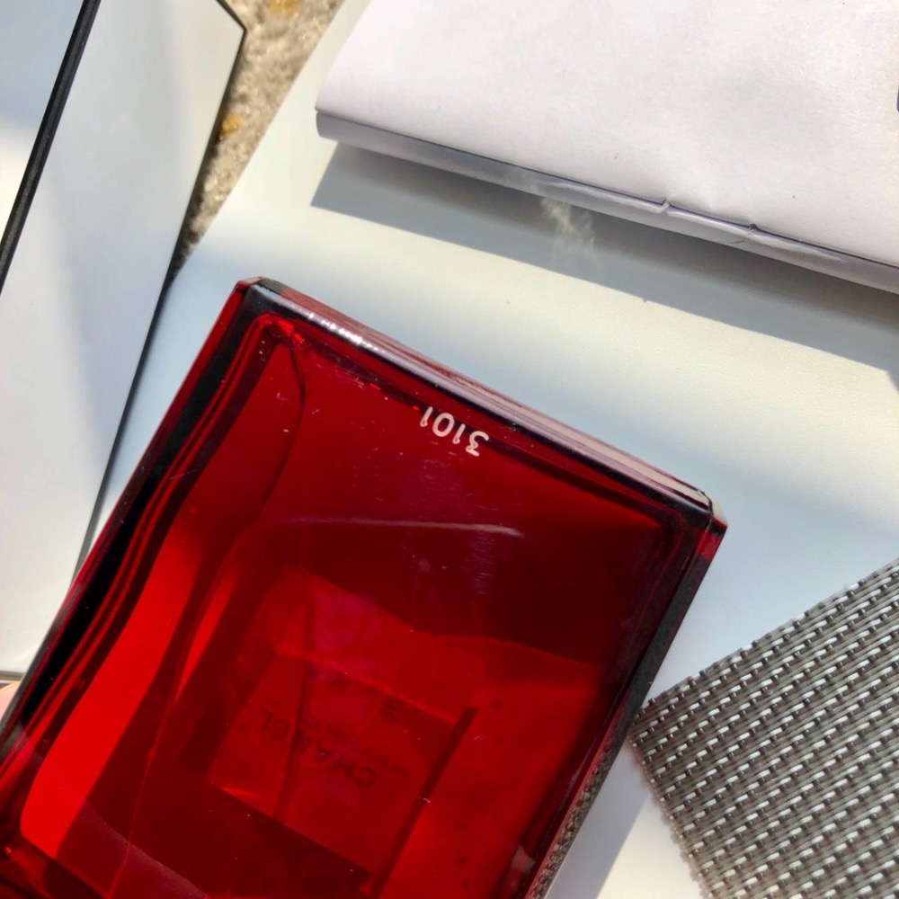 Chanel 18聖誕跨年限量系列，5號紀念版香水-細節圖9