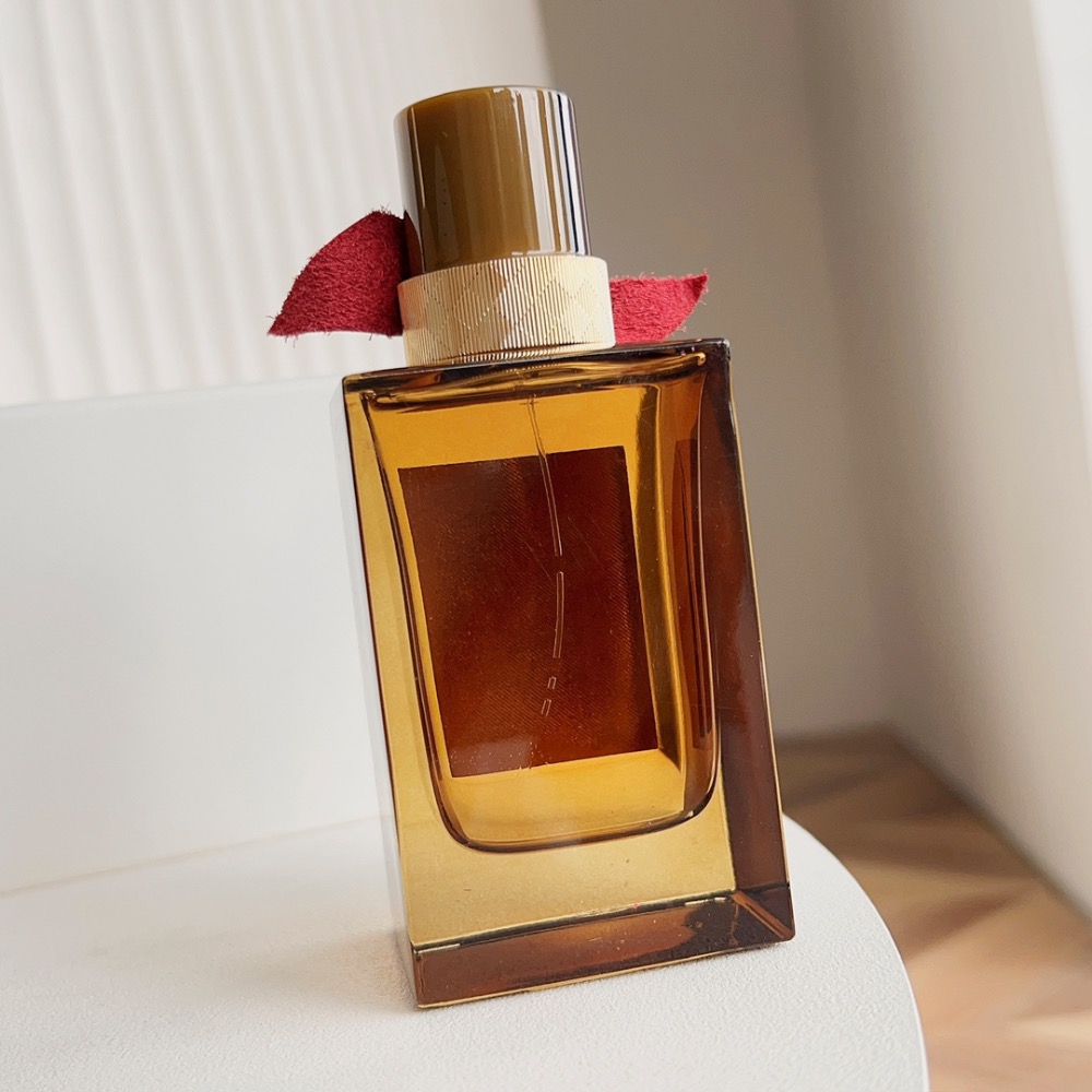 巴寶莉Burberry  高定香水—琥珀石楠|||Burberry琥珀石楠，我願稱之為琥珀香之神-細節圖5