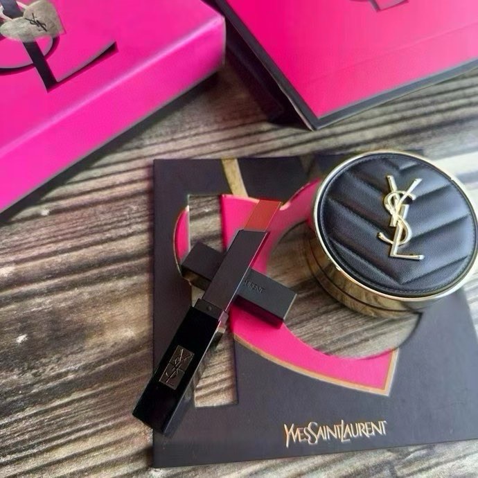 新年特價～聖羅蘭黑皮革口紅兩件套-細節圖6