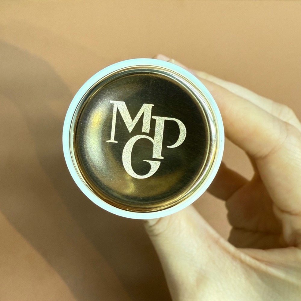 毛戈平光感柔潤粉底液M802色號-細節圖7