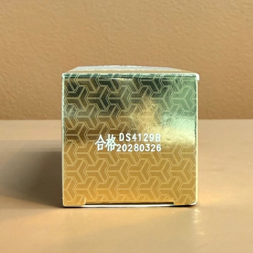 毛戈平光感柔潤粉底液M802色號-細節圖6