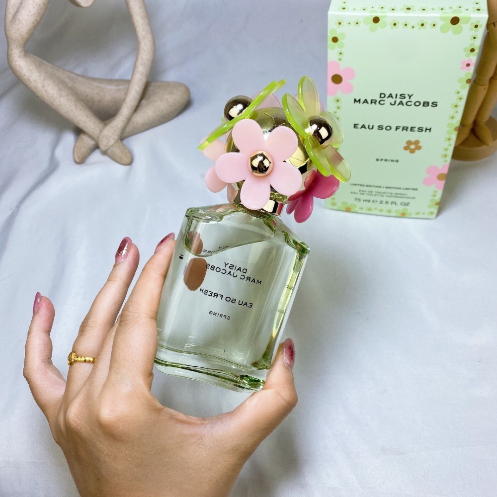 Marc Jacobs/馬克莫傑綠意雛菊女士淡香75ml  綠意茶香調-細節圖4