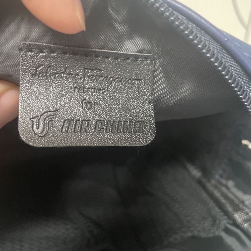 航空公司頭等艙大牌訂製款洗漱包化妝包-細節圖6