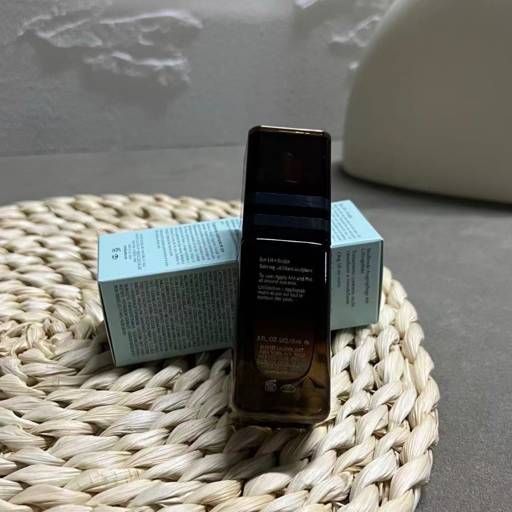 現貨到～新版雅詩蘭黛微雕眼霜15ml-細節圖2