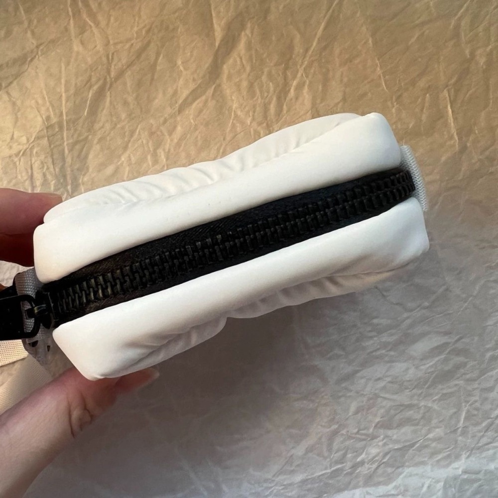 NARS專櫃贈品化妝包-細節圖5