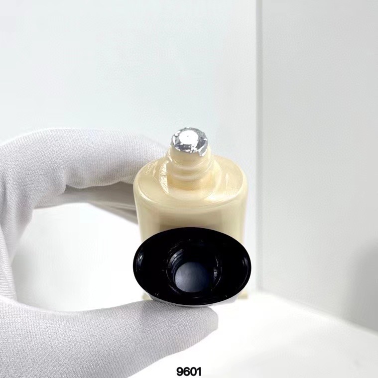 香奈兒金磚奢華精粹防曬霜30ml-細節圖5