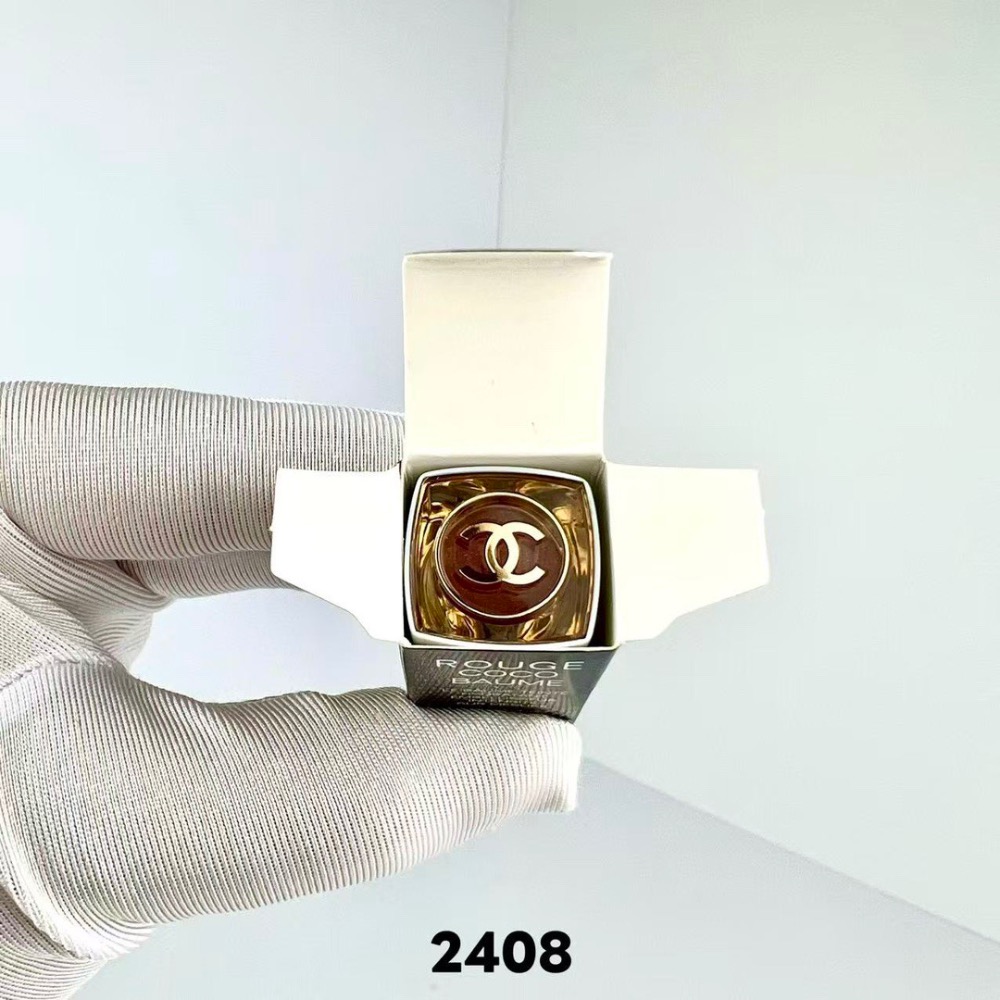 香奈兒白色coco潤唇膏3g-細節圖3