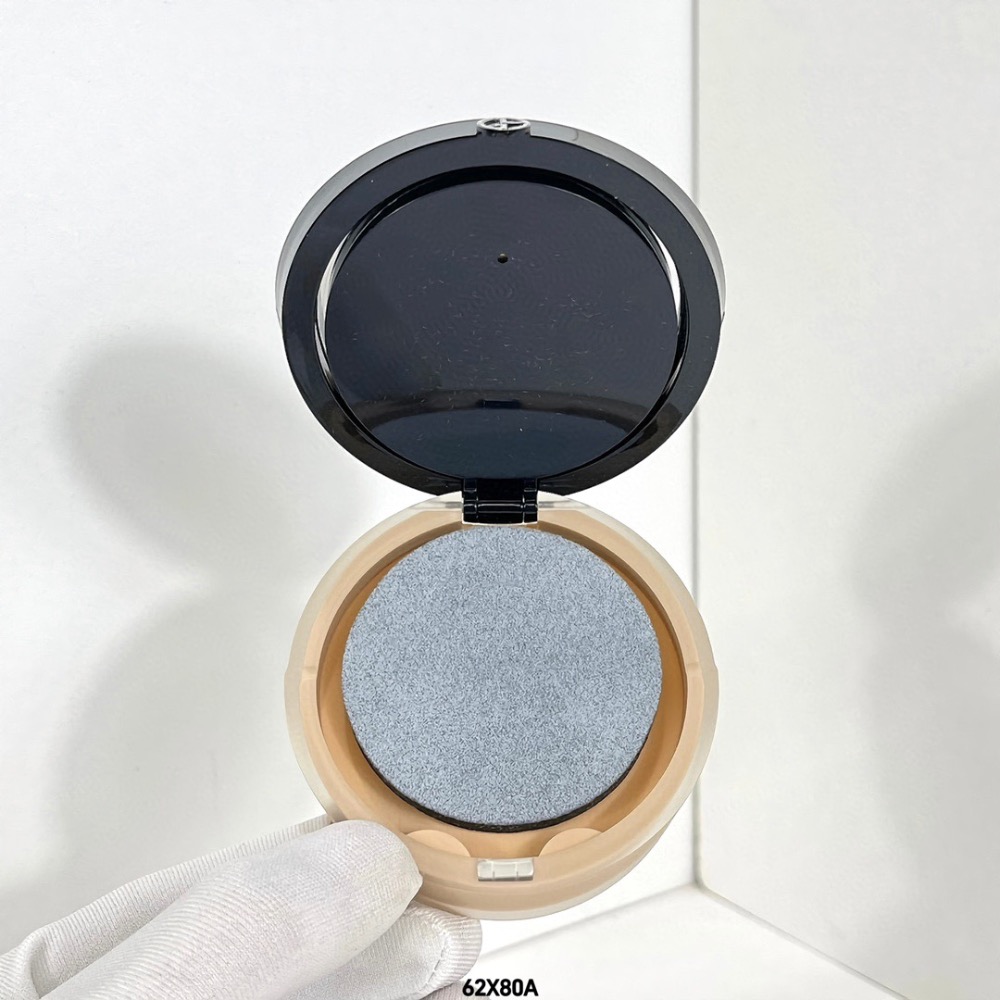 阿瑪尼權力柔光鏡粉餅-細節圖2