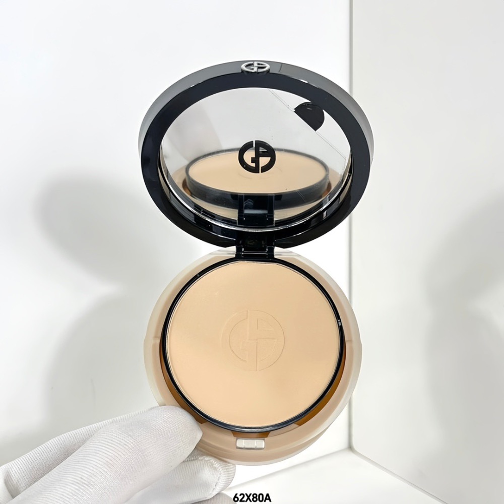 阿瑪尼權力柔光鏡粉餅-細節圖4