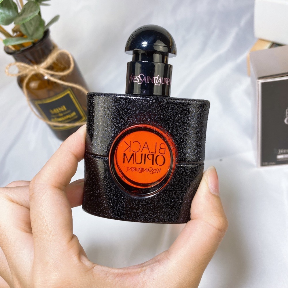 現貨～專櫃YSL聖羅蘭 Black Opium 黑鴉片女士香水搖滾黑鴉片EDP 90ml-細節圖4
