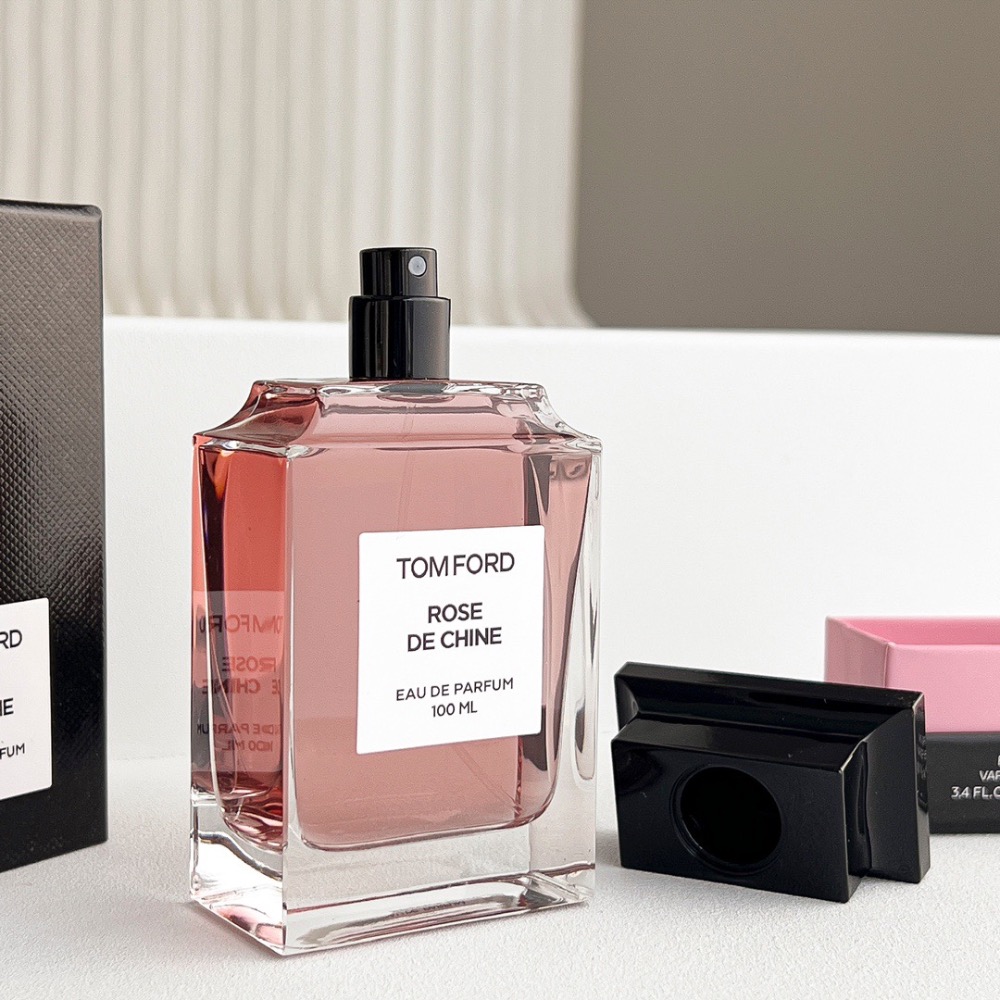 TOM FORD的中國玫瑰100毫升欲感玫瑰花園香水-細節圖5