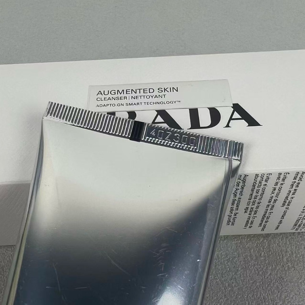 普拉達主動洗面奶125ml-細節圖4