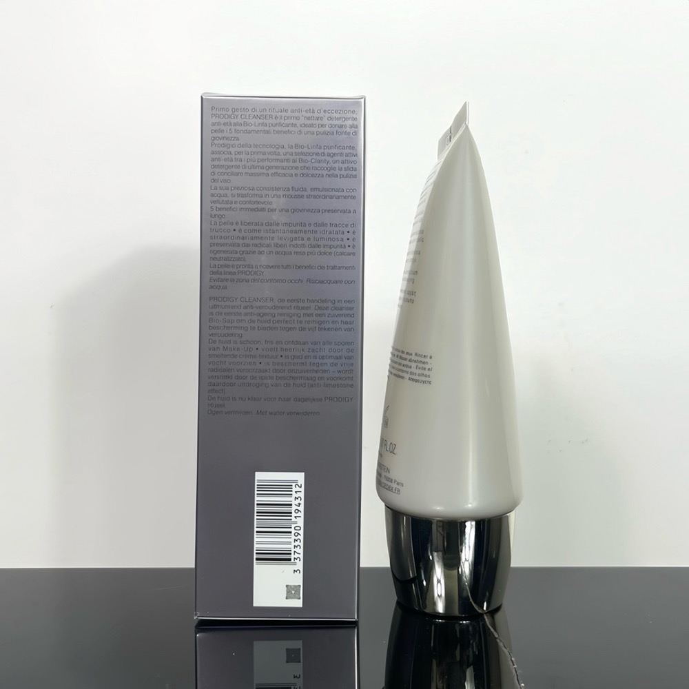 HR赫蓮娜菁華洗面奶150ml-細節圖3