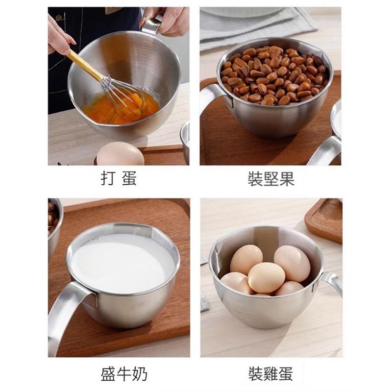 【領卷免運】不鏽鋼料理碗 刻度量杯 手柄打蛋碗 攪拌碗 手把量杯 沙拉碗 打蛋盆 料理量杯 烘焙 量杯 水杯 麵粉杯 碗-細節圖2