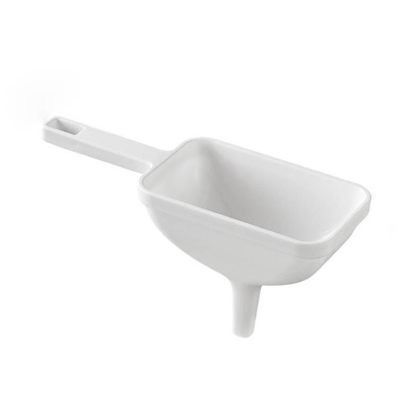 【領卷免運】萬用漏斗 方形漏斗 醬油漏斗 液體漏斗 大口徑 分裝器 料理漏斗 酒精 香水 廚房用品.-細節圖2