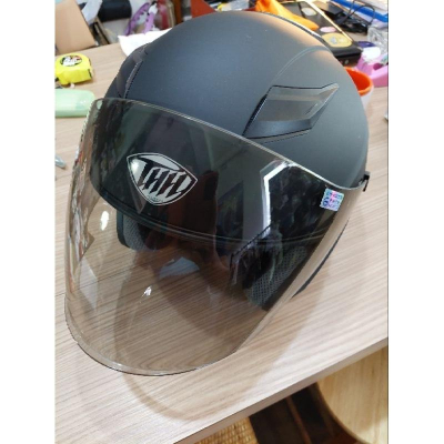 消光黑✨THH T-560S機車安全帽 雙鏡片全盔 摩托車全覆式安全帽 越野車跑車全罩 個性尾翼