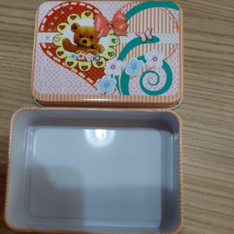 9x6.5xq.5cm 花朵蝴蝶結小熊名片鐵盒-細節圖2