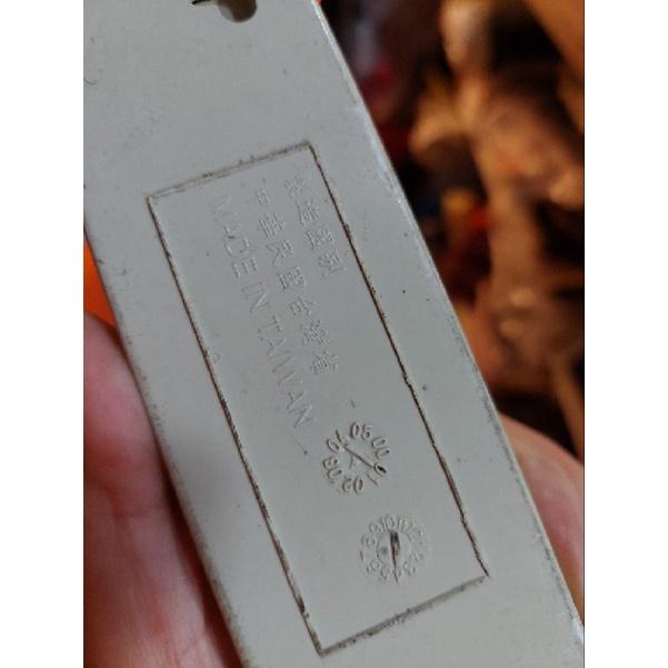 台灣製1開6插3P 安全延長線(5呎)安全延長線耐燃材質1210W過載自動斷電保護R1285-細節圖2