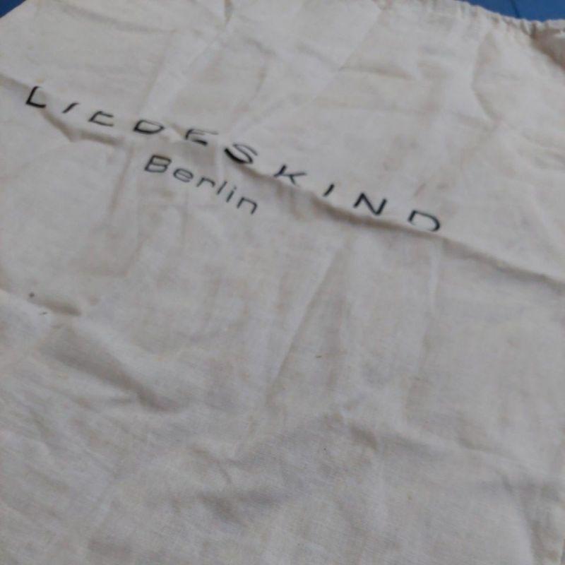 Berlin LIEBESKIND 精品品牌防塵袋-細節圖2