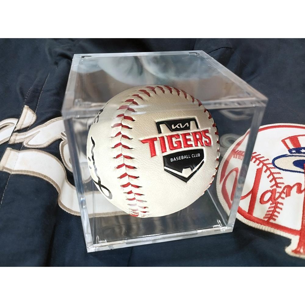 【小群收藏家】🔥李珠珢簽名球-雙子星-保證親簽-最新漂亮親簽-富邦啦啦隊-非李雅英-細節圖2