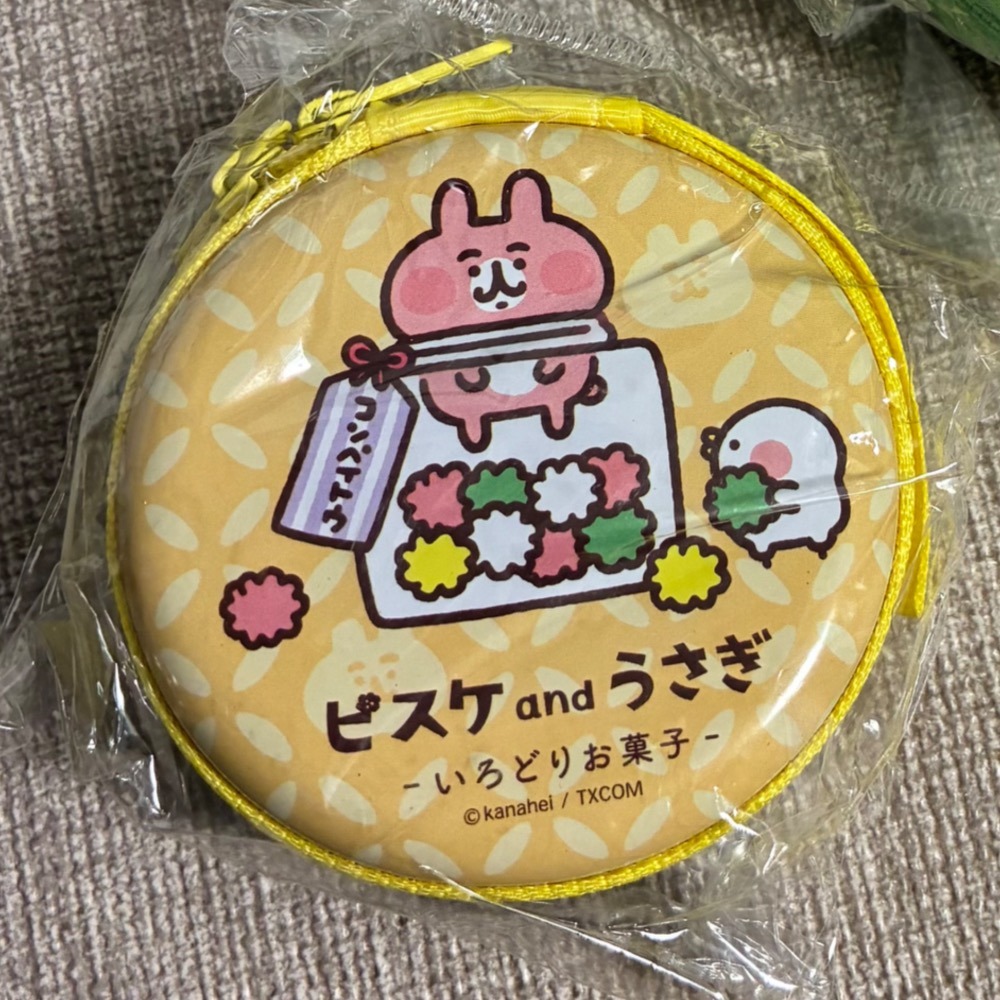 卡娜赫拉期間限定 硬殼零錢包 拉鍊  卡娜赫拉的小動物甜甜和菓屋 收納小圓盒-規格圖1