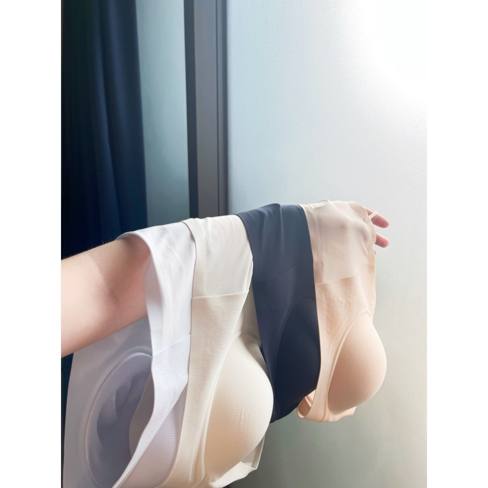 22099 果凍膠細肩涼感內衣-細節圖3