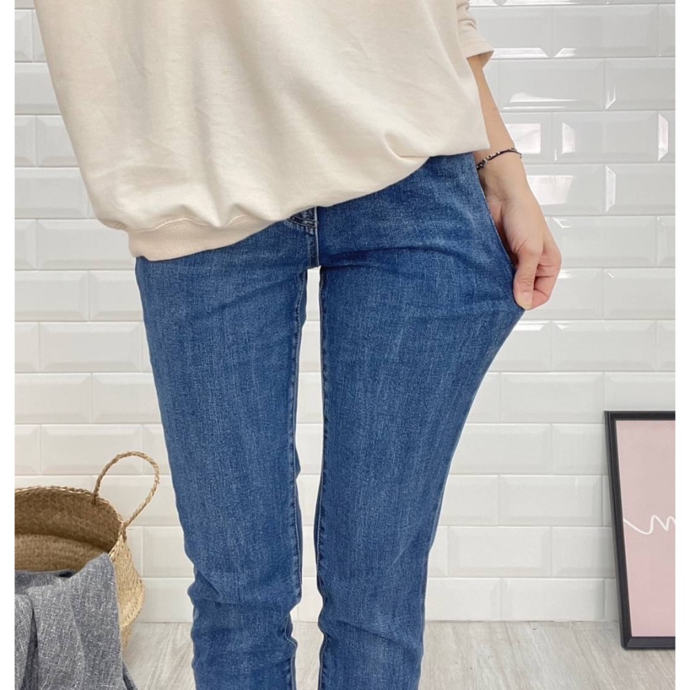 M Heart。中藍刷色彈力牛仔褲 合身版-細節圖5