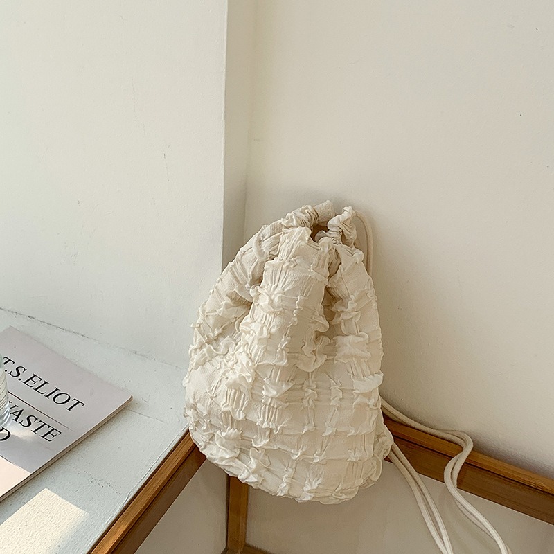 包包 水桶包 日系迷你褶皺抽繩水桶包 尼龍單肩包側背包 日常通勤簡約雙肩包-規格圖10