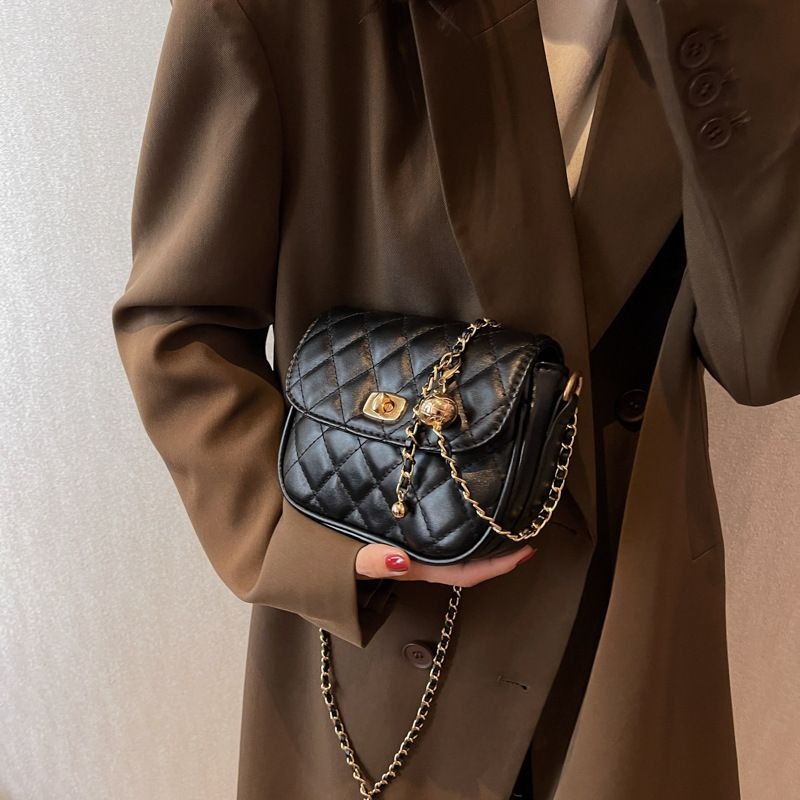 包包 斜肩包 單肩包 小香風菱格鏈條包包 新款韓版春季網紅單肩包斜挎小方包 半圓斜背包-細節圖3