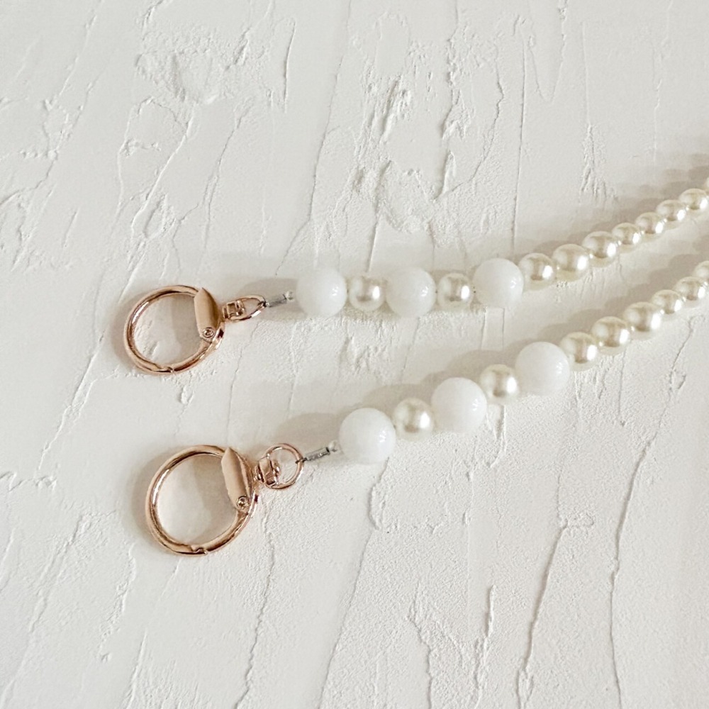 ♥微小市集∞♥現貨/日本進口高質感PUDI手工串珠手機繩/媽媽必備/掛繩/長鏈（PUD030）-細節圖2