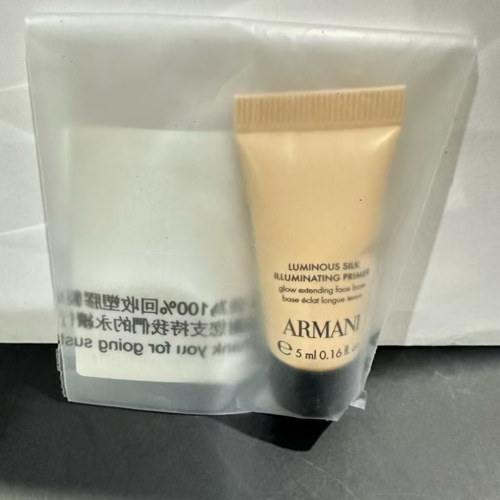 GA 亞曼尼 高訂完美絲絨水慕斯粉底 PRO 32 設計師水燦光影粉底3 訂製奢潤水光妝前乳 5ml 小樣 粉底液-規格圖8