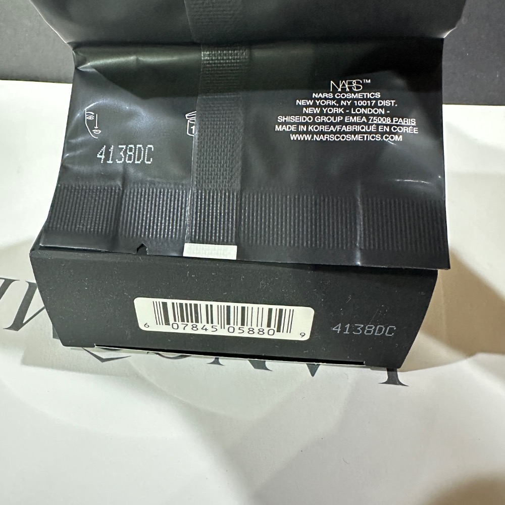 NARS 超持久亮顏氣墊粉餅 粉蕊 12g 補充蕊 小方盒 氣墊粉餅 MONT BLANC FINLAND SEOUL-細節圖3