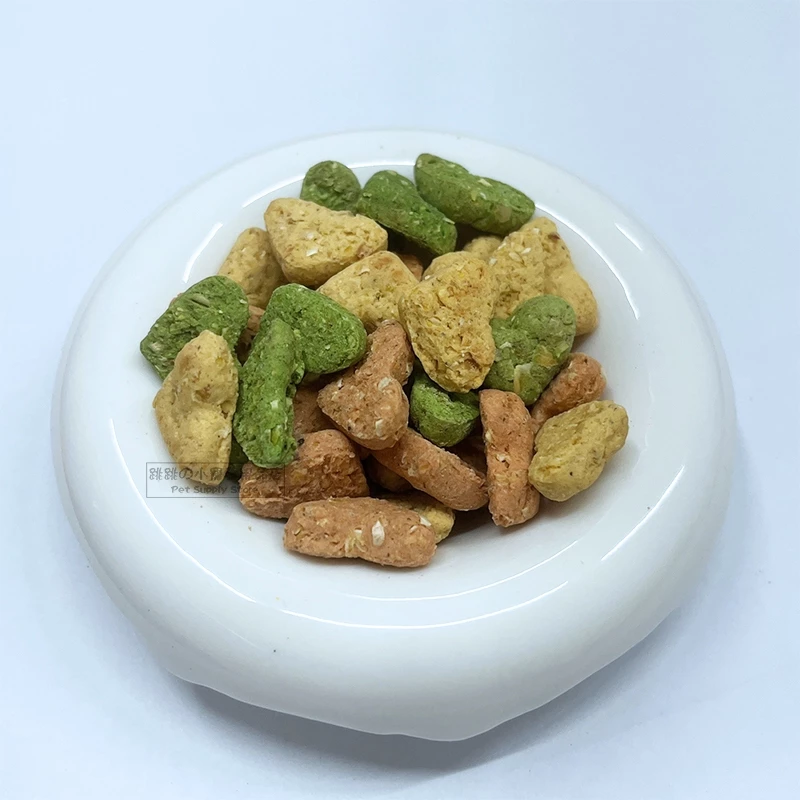 【現貨】小動物用心型磨牙餅 單個販售 鼠兔磨牙餅 小寵零食 倉鼠零食 鼠兔零食 鼠零食 倉鼠零食 天竺鼠磨牙零食-細節圖3
